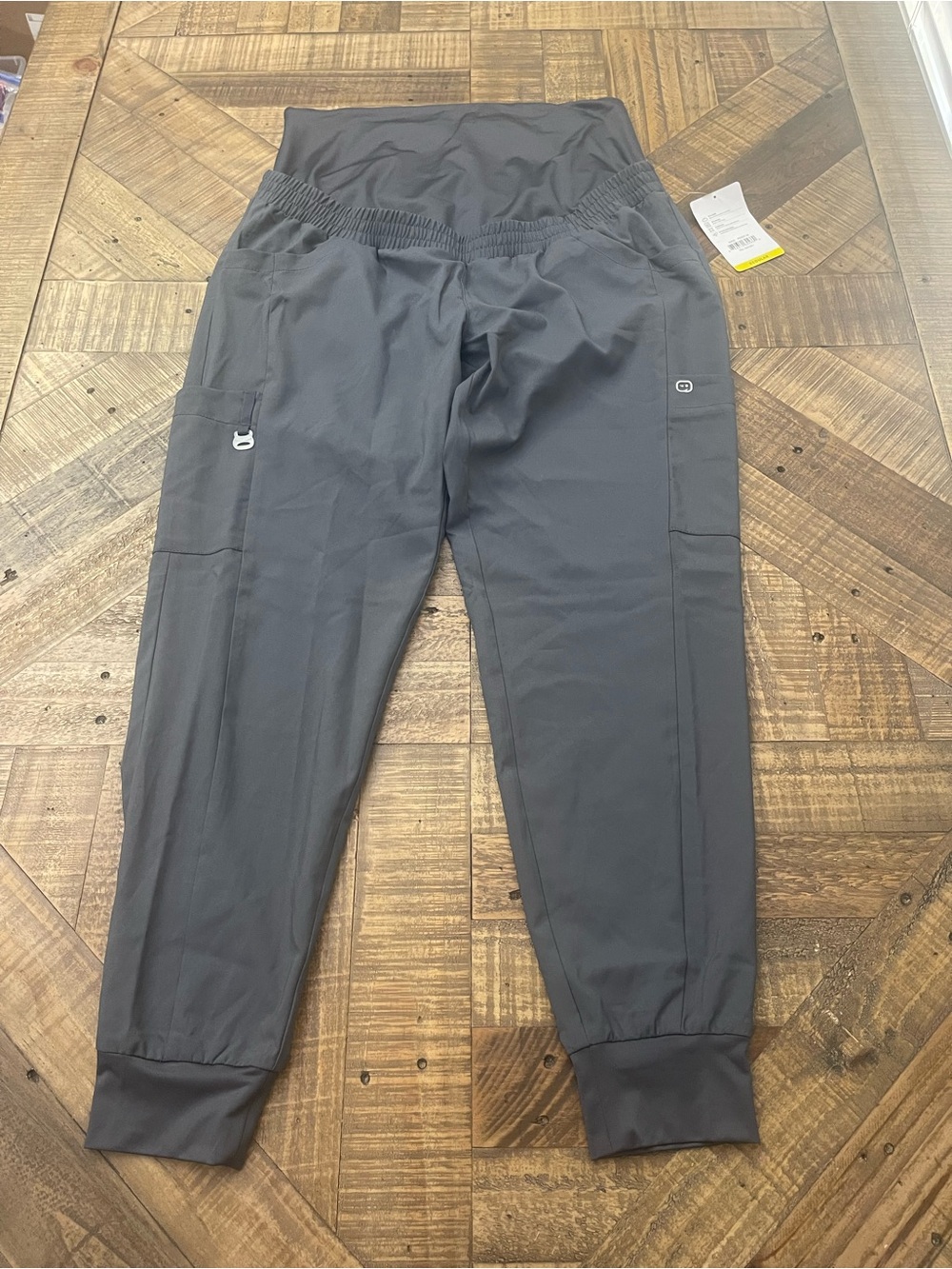 NWT Wink W123 Maternity Jogger Scrub Pants - Pewter Grey